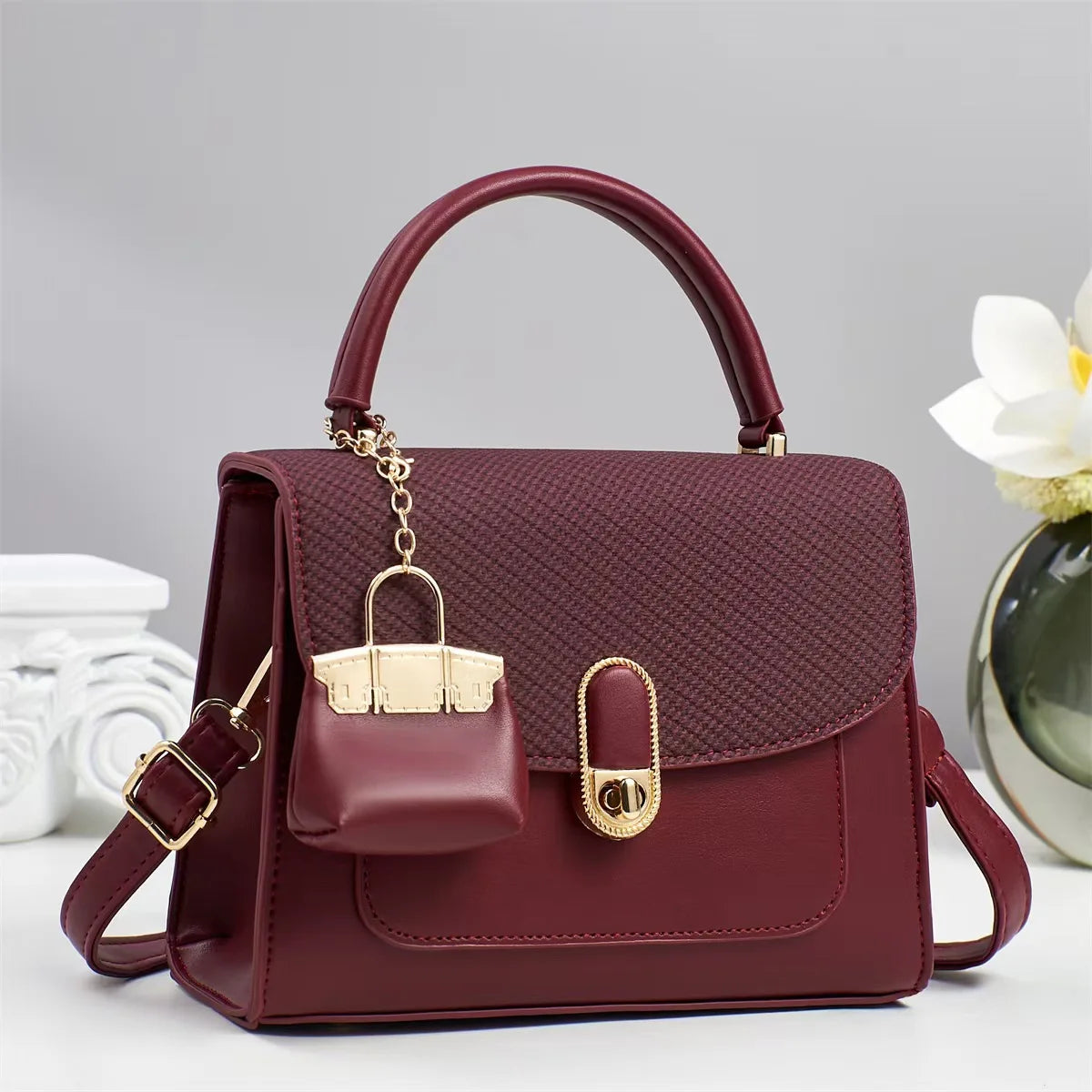 Sac Bandoulière Femme – Style Messenger Élégant et Pratique