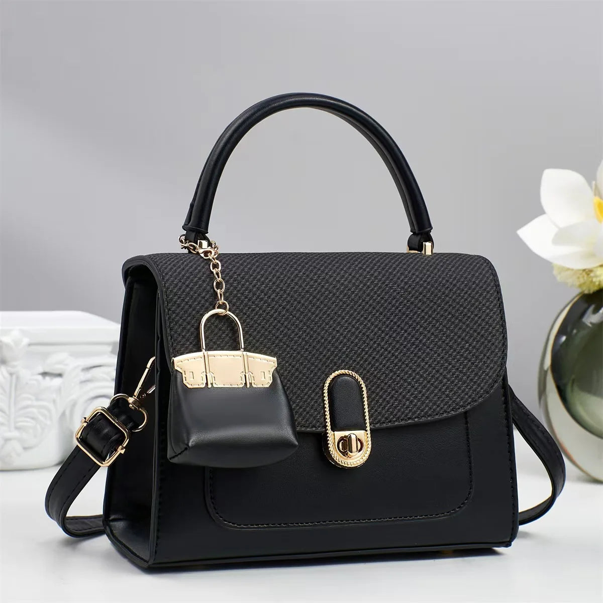 Sac Bandoulière Femme – Style Messenger Élégant et Pratique